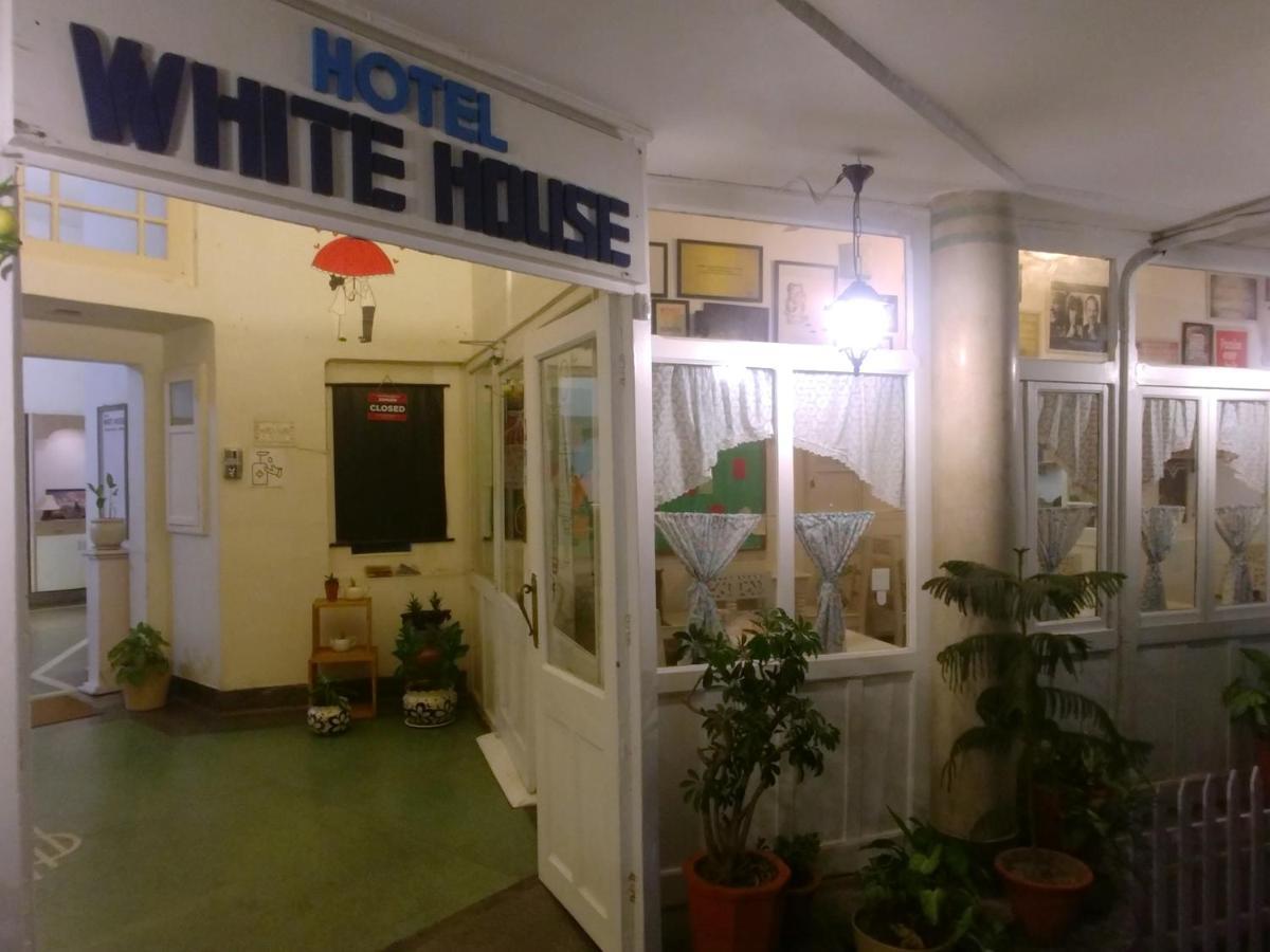 Hotel White House Dehradun Exterior photo