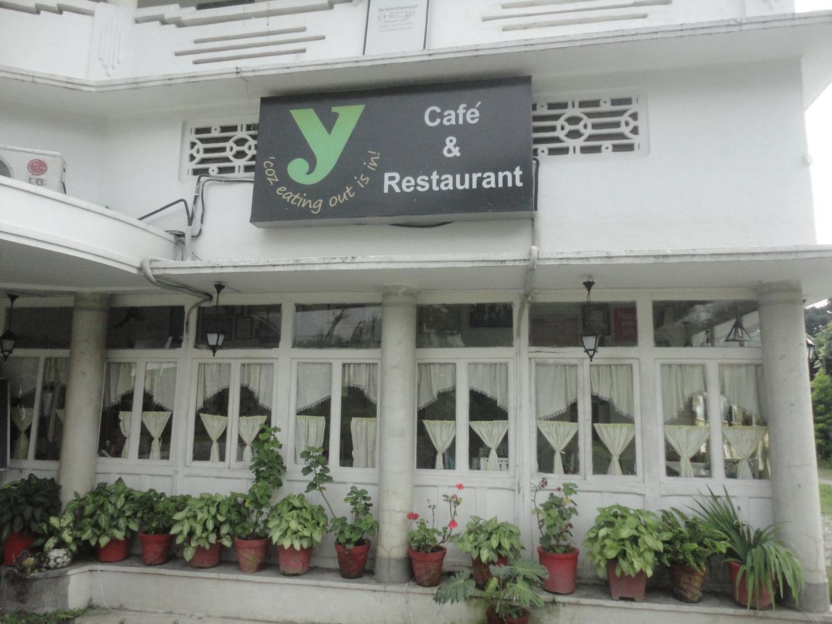 Hotel White House Dehradun Exterior photo