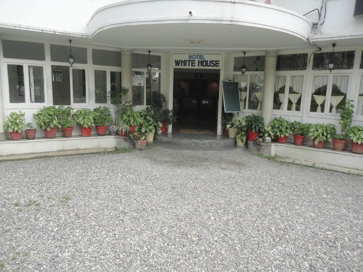 Hotel White House Dehradun Exterior photo